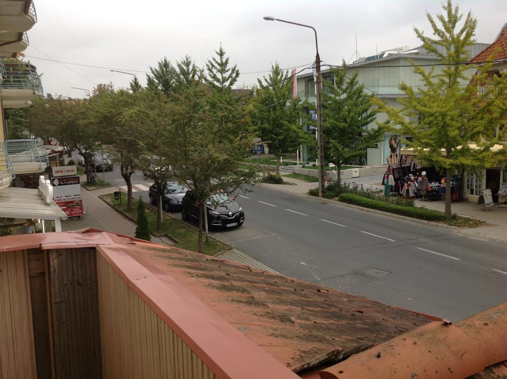 Huerkecz Apartmanhaz Hévíz Exterior foto