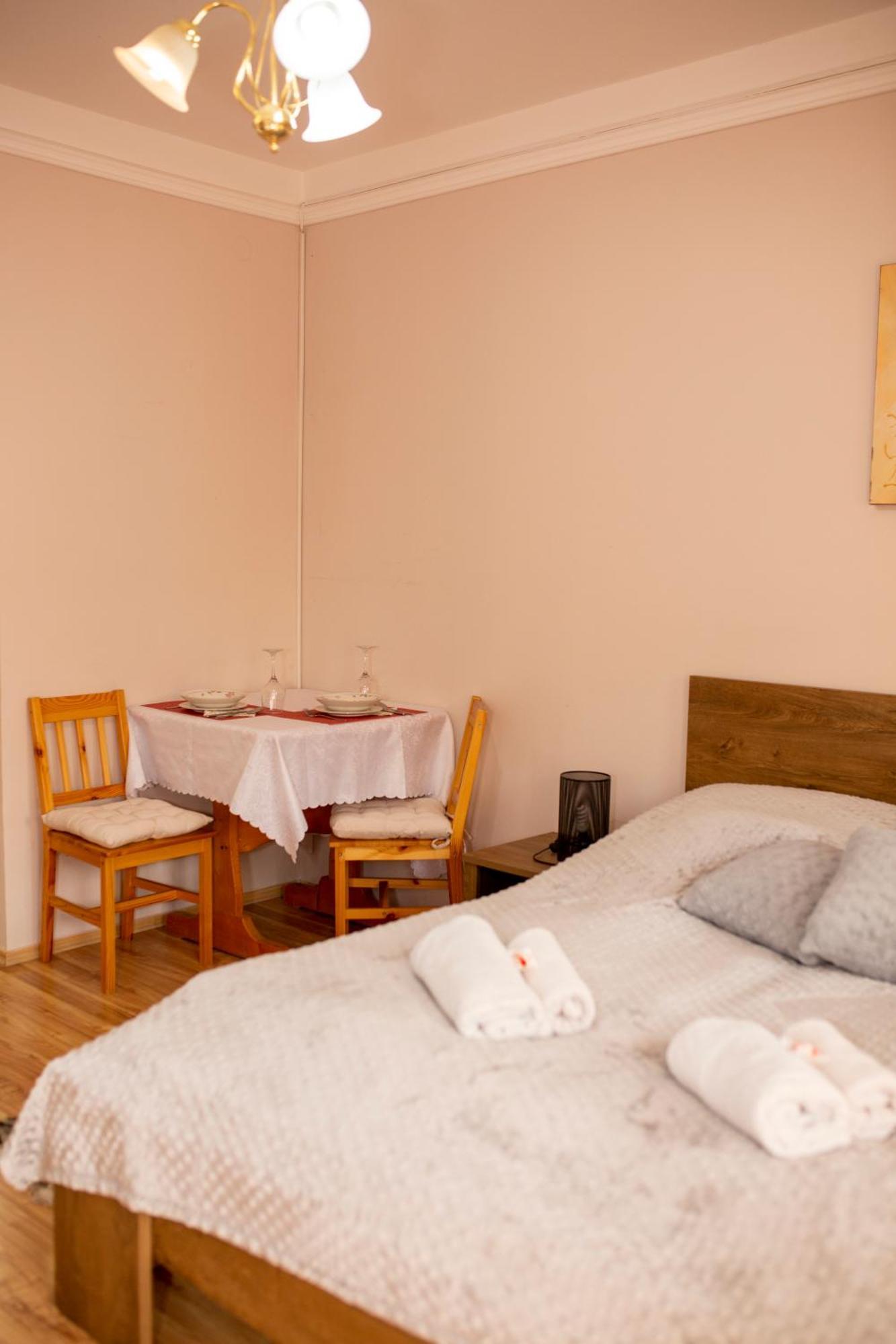 Huerkecz Apartmanhaz Hévíz Exterior foto