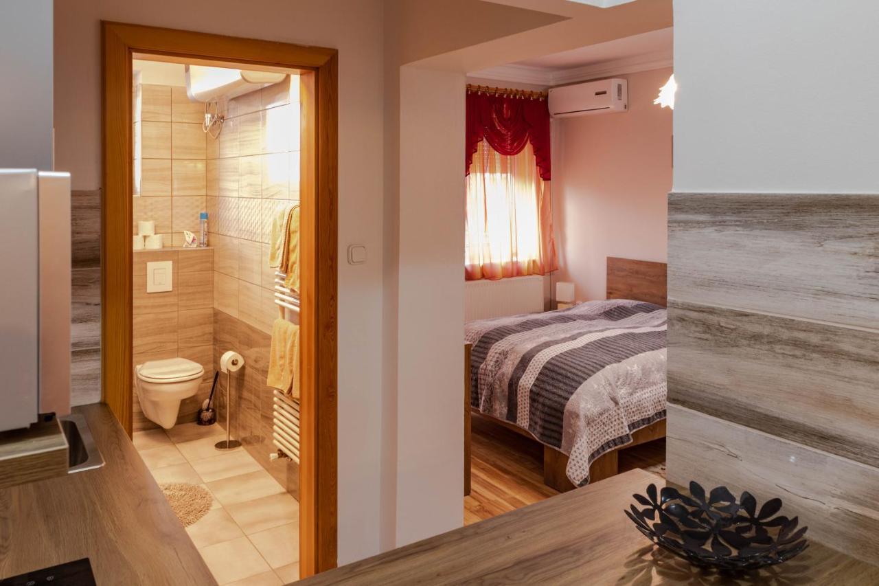 Huerkecz Apartmanhaz Hévíz Exterior foto